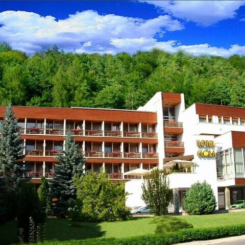 Hotel Flóra***